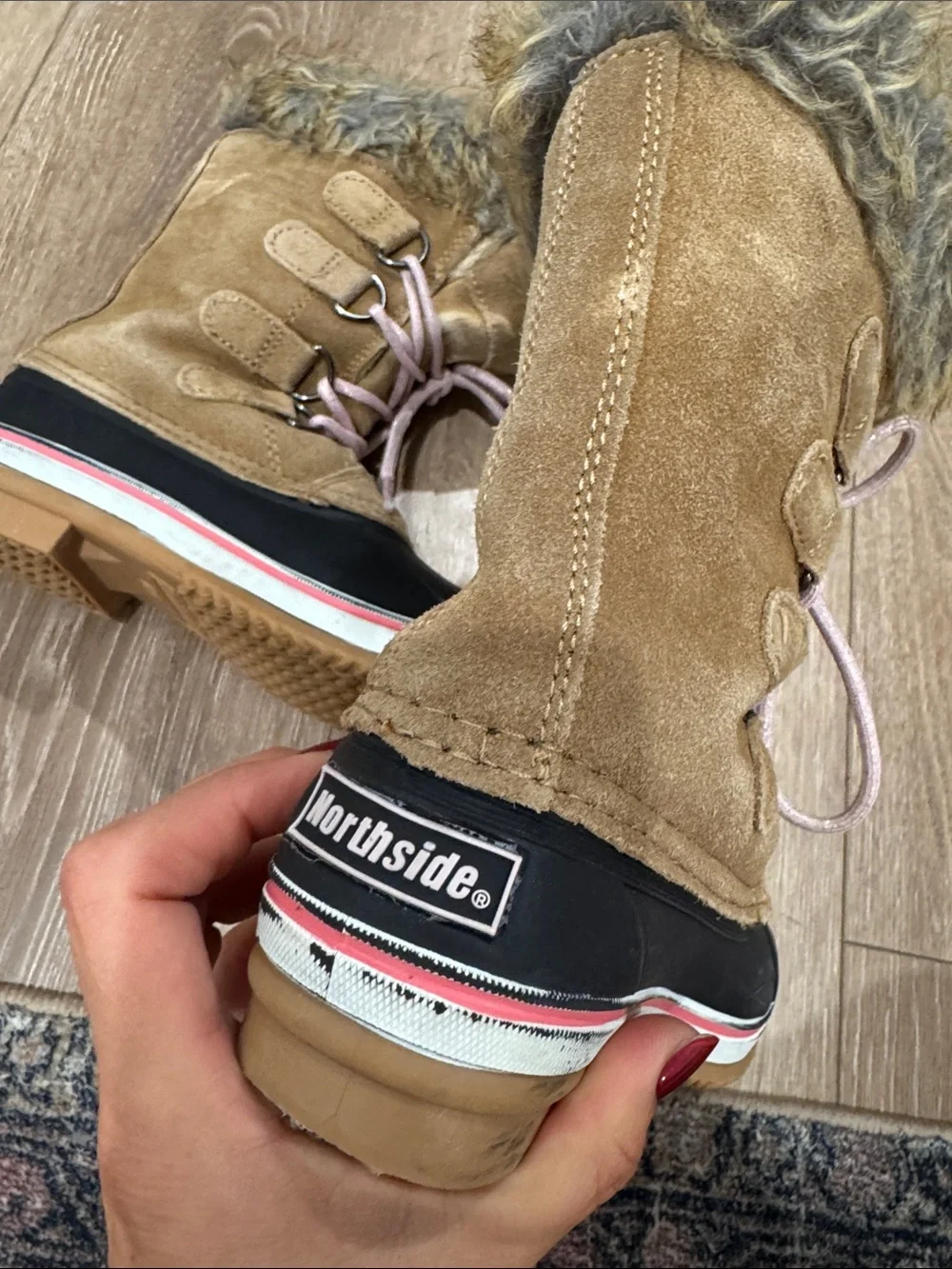Girls Northside Faux-Fur, thinsulate winter boots with Pink sparkly Laces
